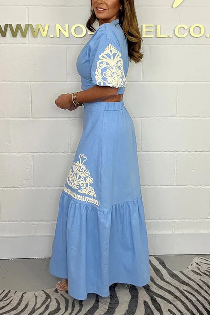 Classic Vintage Top with a Flattering Fit