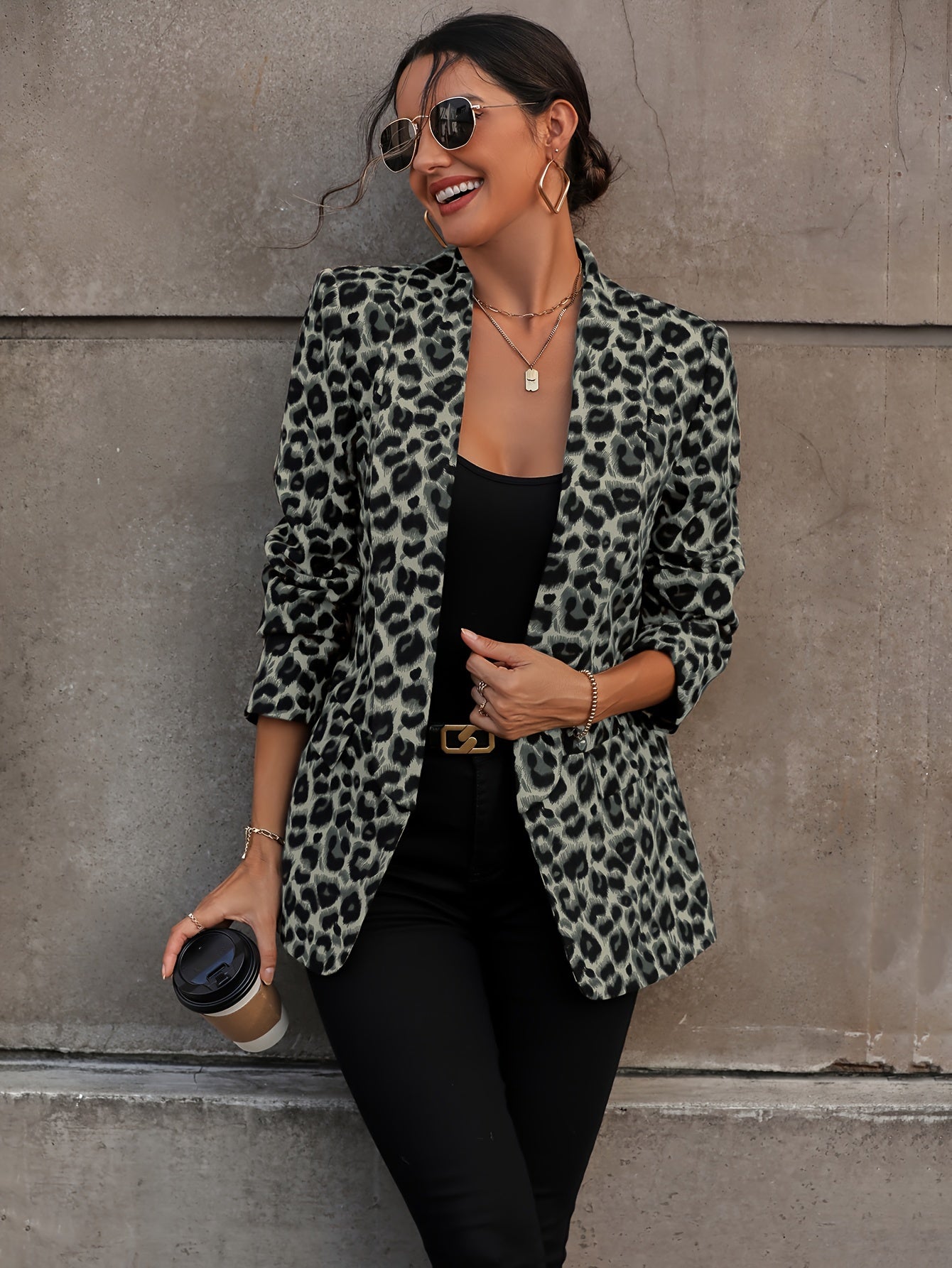 Well Tailored Garment with a Graceful Silhouette