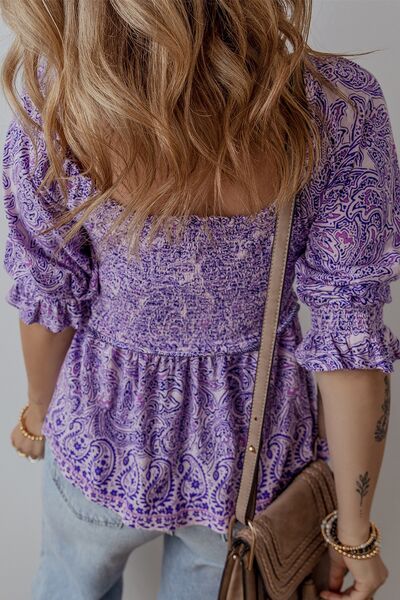 Sophisticated Blouse with a Clean Classic Look
