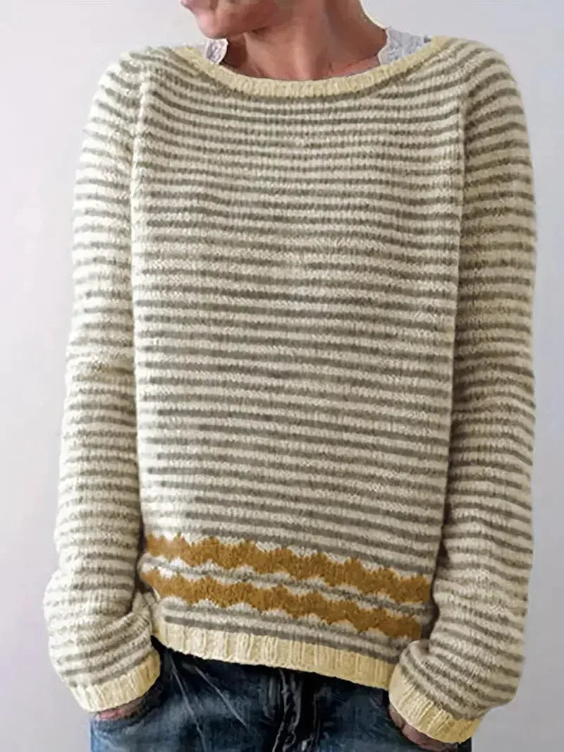 Effortlessly Elegant Sweater with a Timeless Design