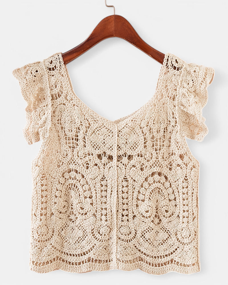 Well Tailored Blouse with a Graceful Silhouette