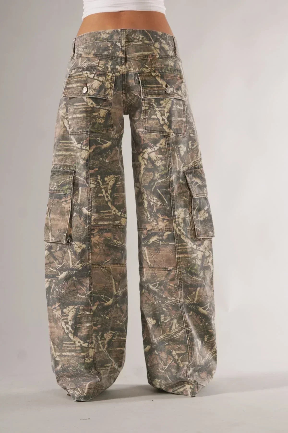 Beautifully Crafted Pants in a Classic Style