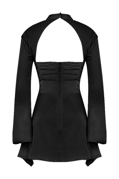 A Vintage Style Garment with Delicate Timeless Details