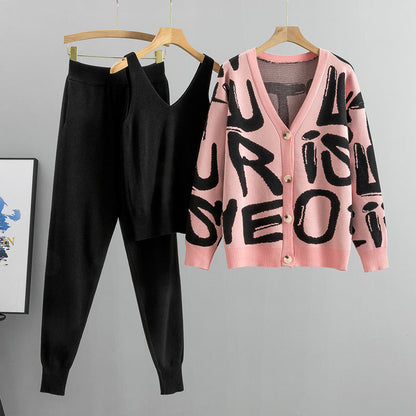 Gracefully Styled Trousers for Any Occasion