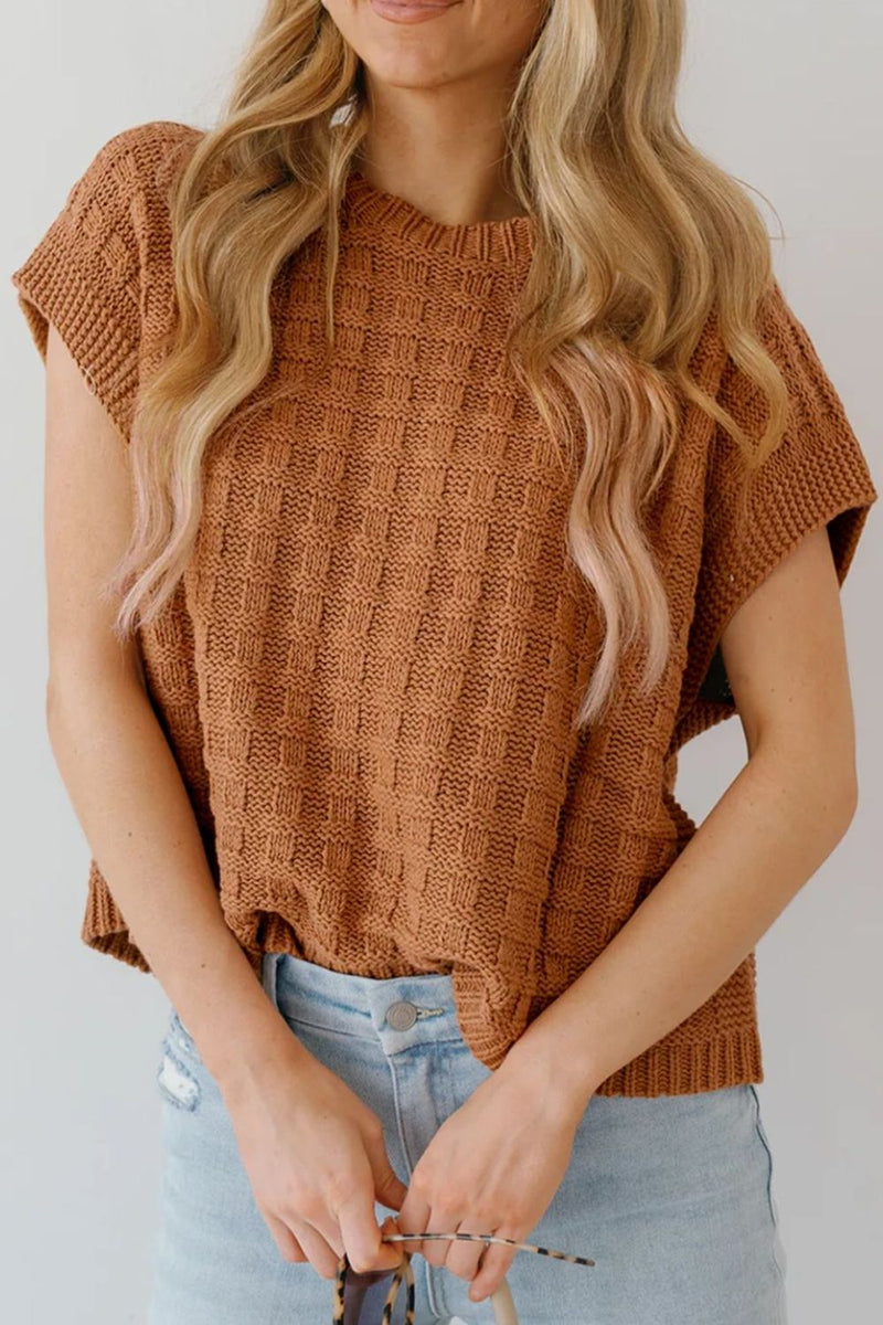 Well Tailored Pullover with a Graceful Silhouette
