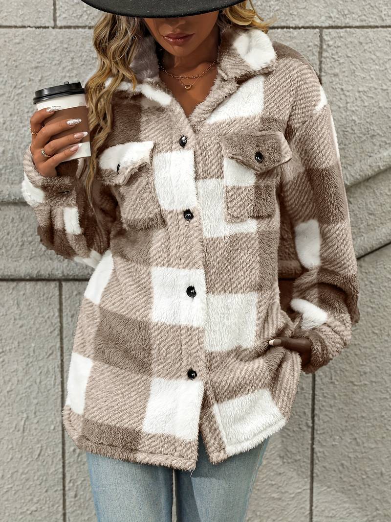 Effortlessly Elegant Jacket with a Timeless Design