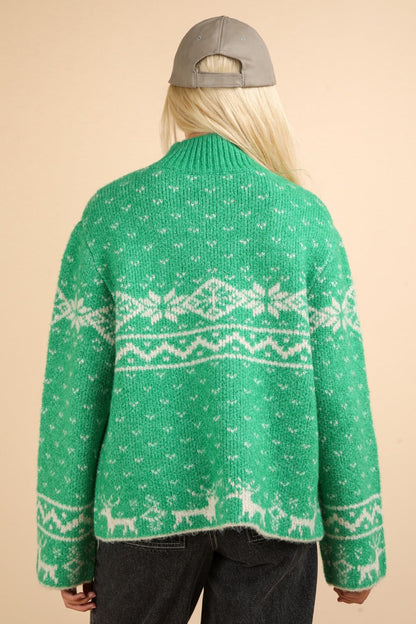 Effortlessly Elegant Sweater with a Timeless Design