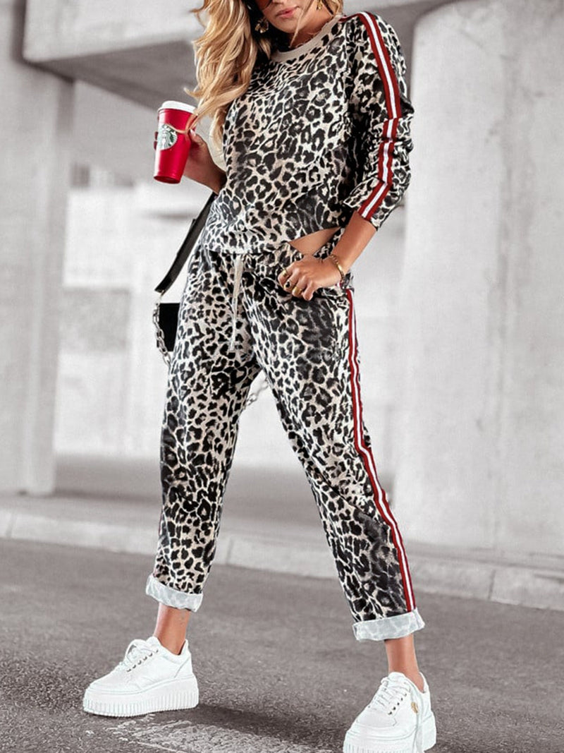 Polished Trousers with an Effortless Classic Look