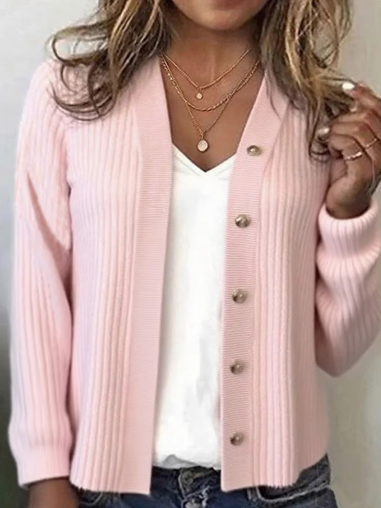 Sulokkaasti suunniteltu Villapaita