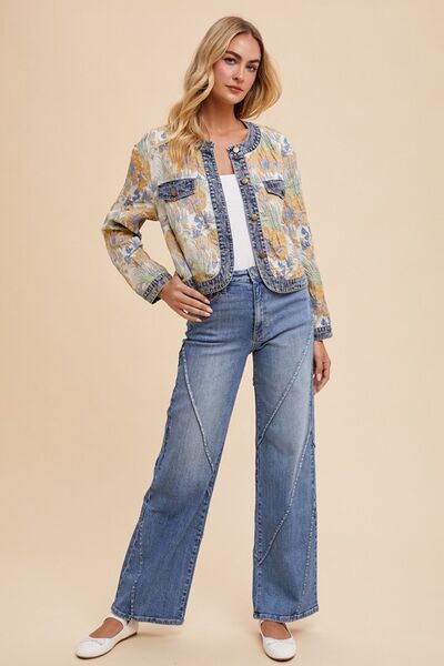 Well Tailored Garment with a Graceful Silhouette