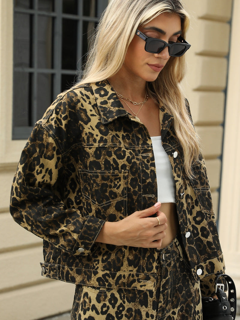 Well Tailored Jacket with a Graceful Silhouette