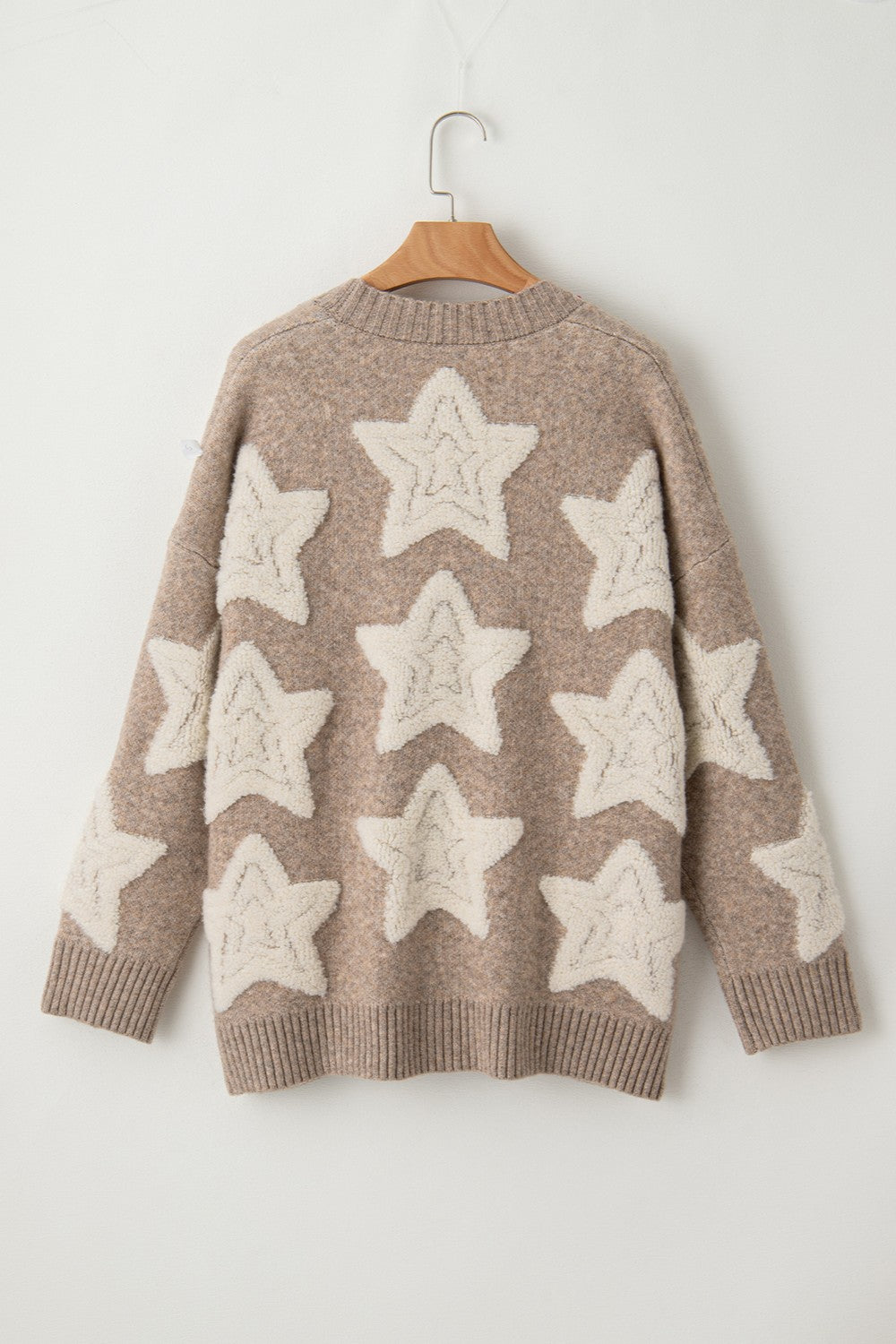 Well Tailored Cardigan with a Graceful Silhouette
