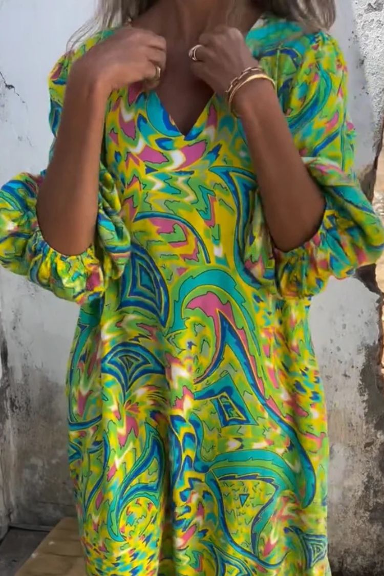 Beautifully Finished Sweater in a Timeless Design