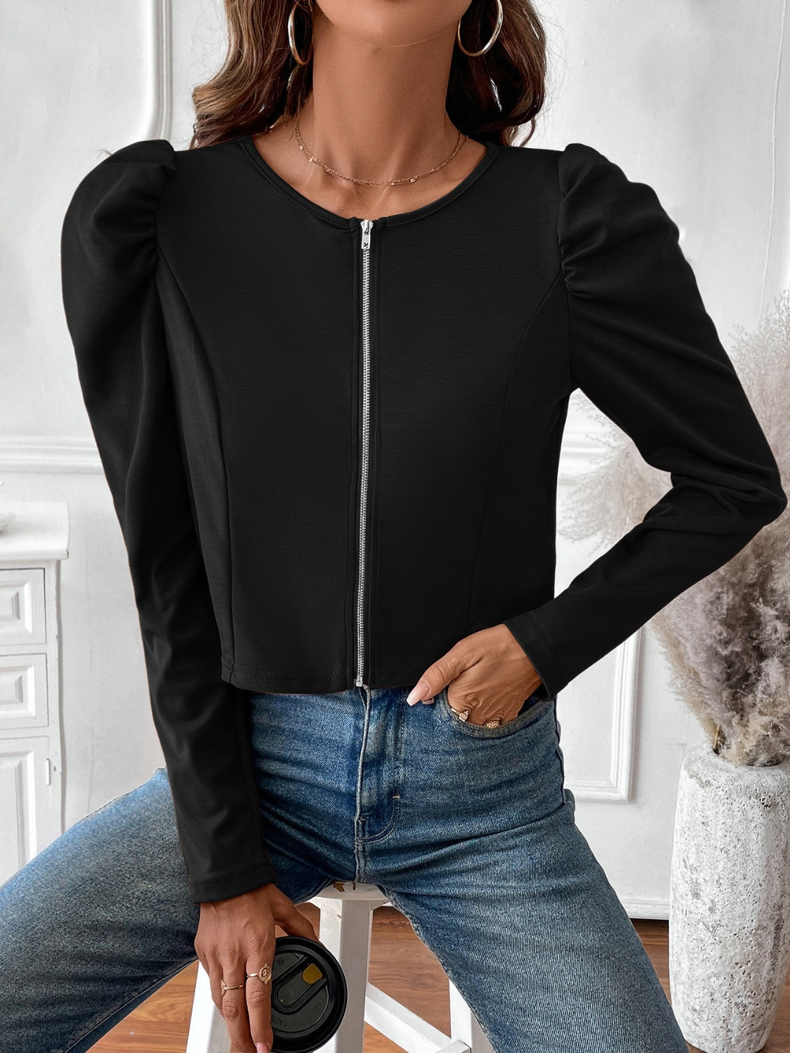 Beautifully Finished Jacket in a Timeless Design