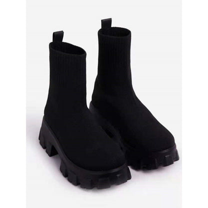 Graceful Orthopedic Shoes for Modern Look