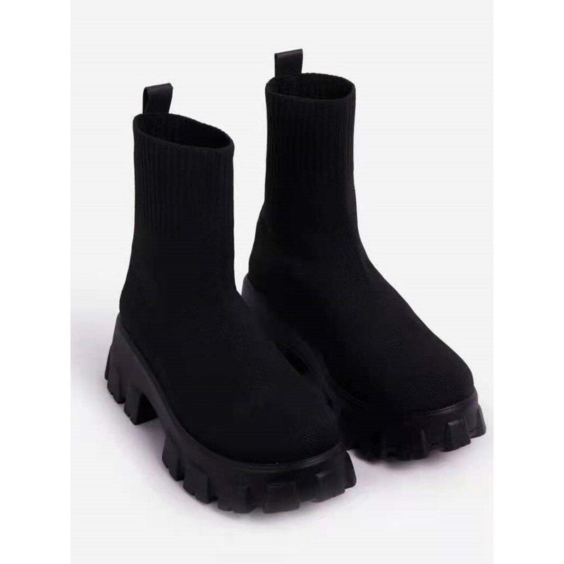 Graceful Orthopedic Shoes for Modern Look