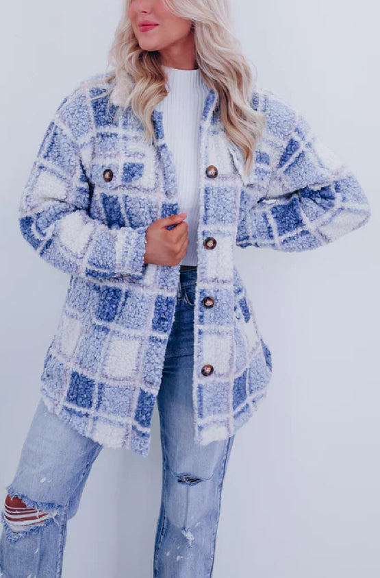 Gracefully Styled Jacket for Any Occasion