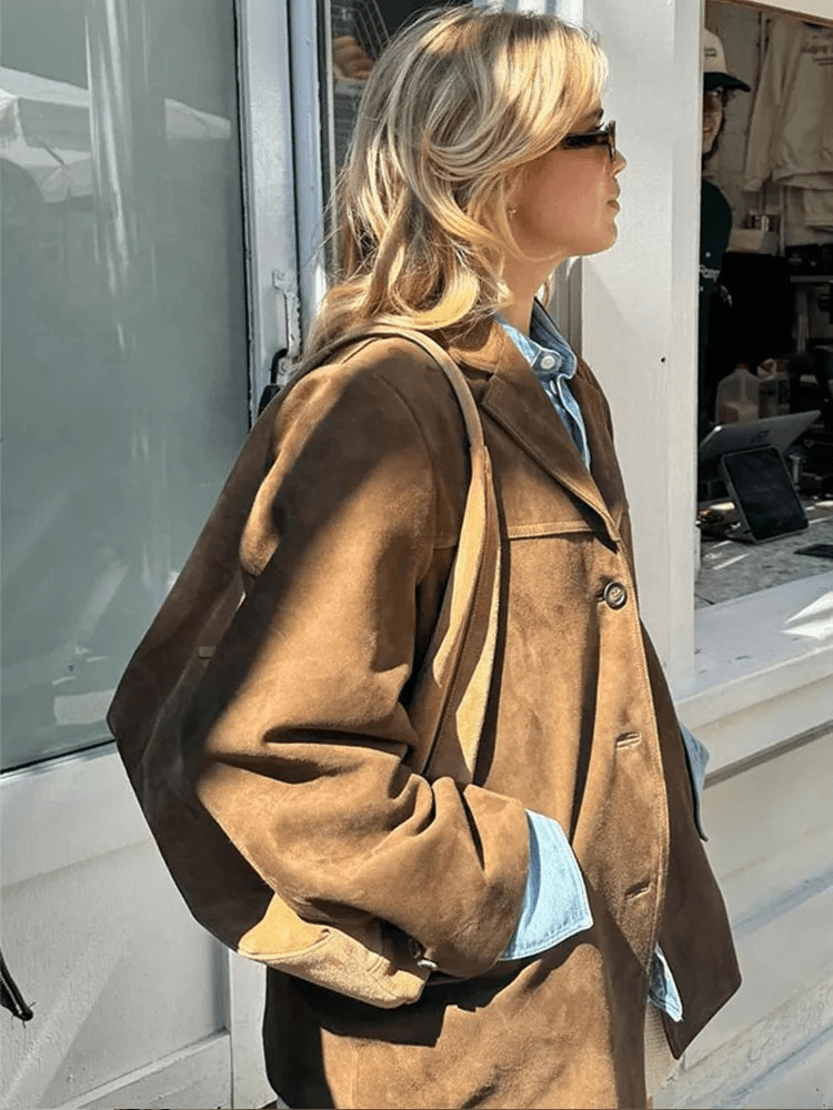 Elegantly Styled Coat for Everyday Wear