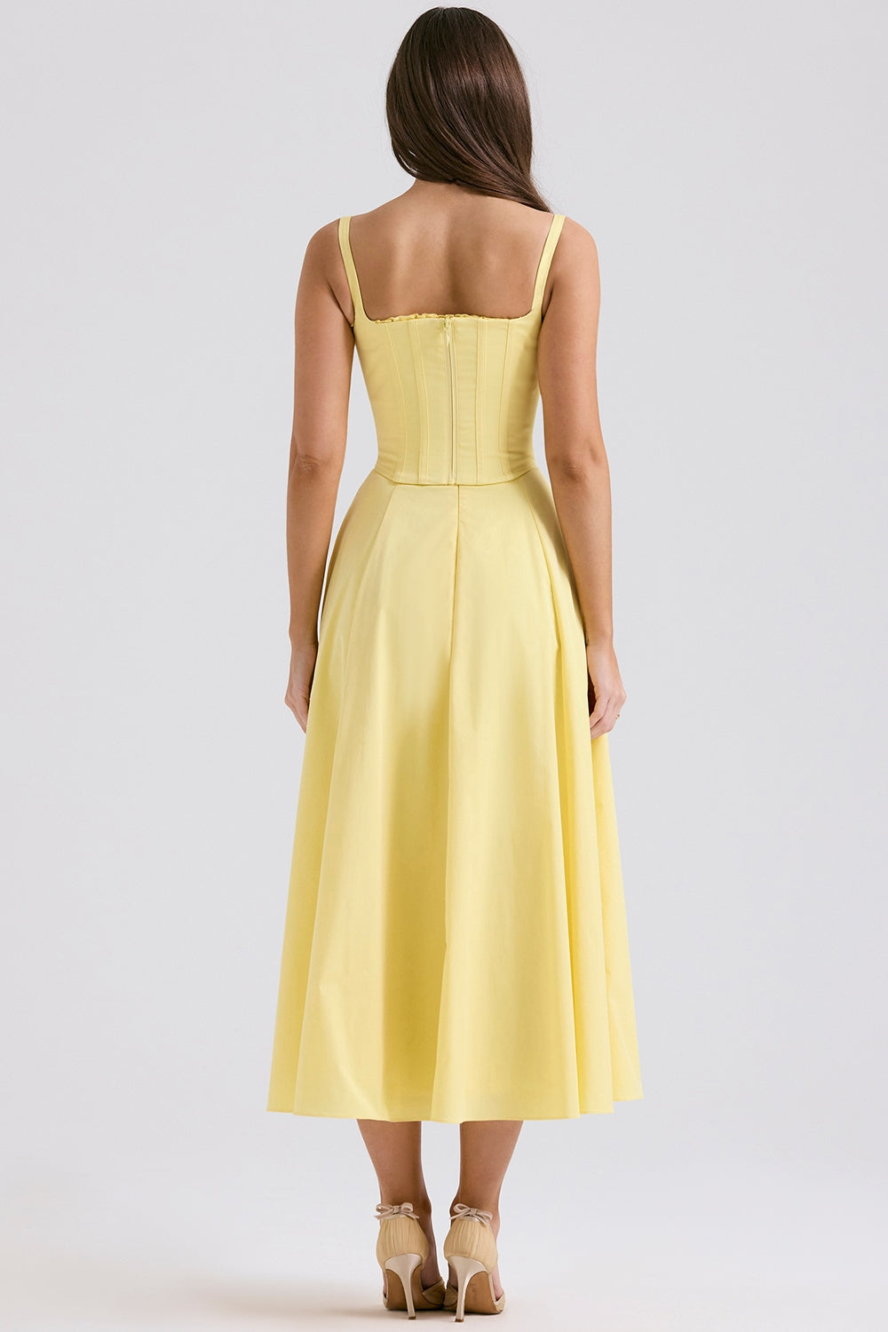 Classic Vintage Dress with a Flattering Fit