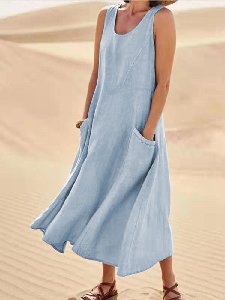 Classic Vintage Dress with a Flattering Fit