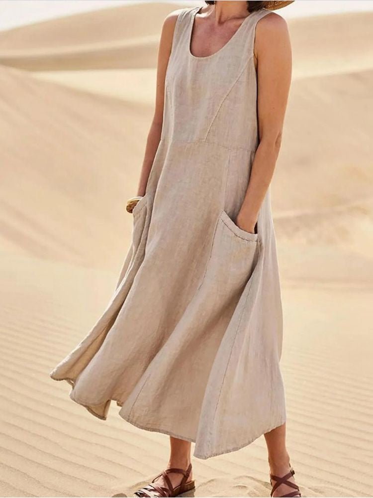 Classic Vintage Dress with a Flattering Fit