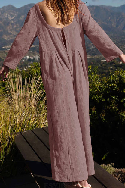 Well Tailored Garment with a Graceful Silhouette