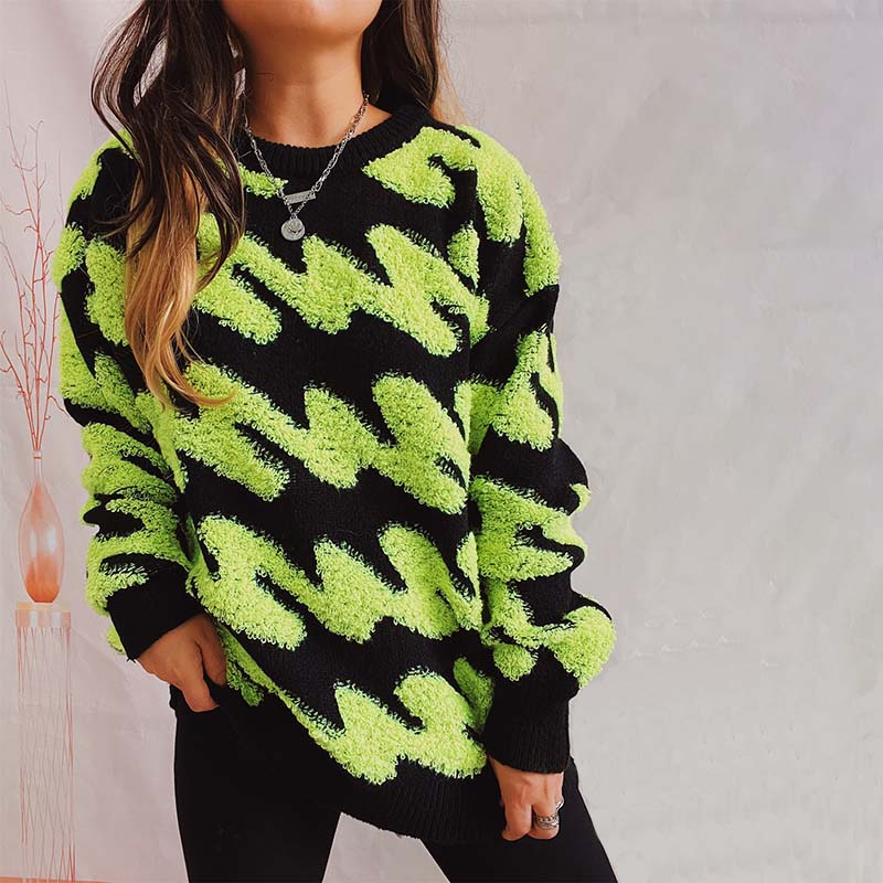 Kauniisti valmistettu Villapaita