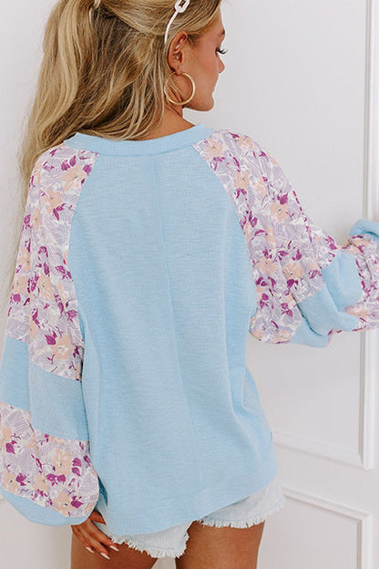 Classic Vintage Shirt with a Flattering Fit