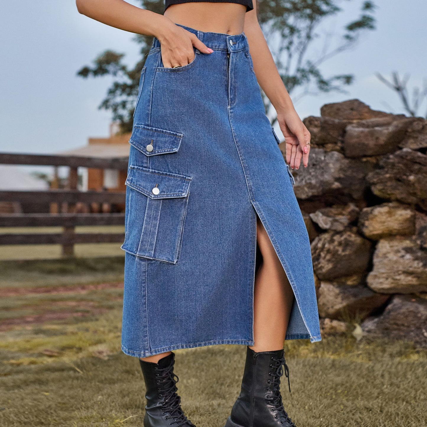Gracefully Styled Garment for Any Occasion