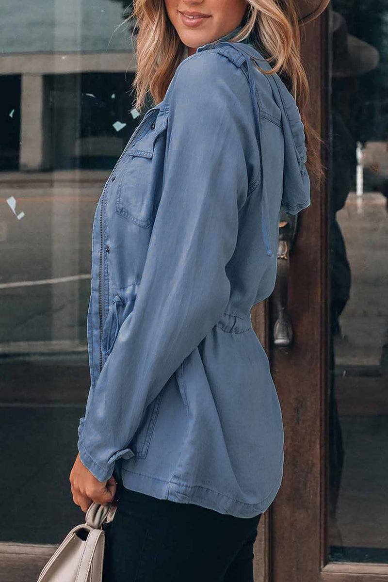 Gracefully Styled Jacket for Any Occasion