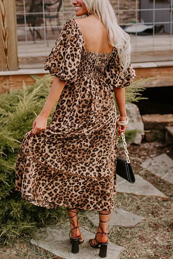 Classic Vintage & Enduringly Stylish Dress