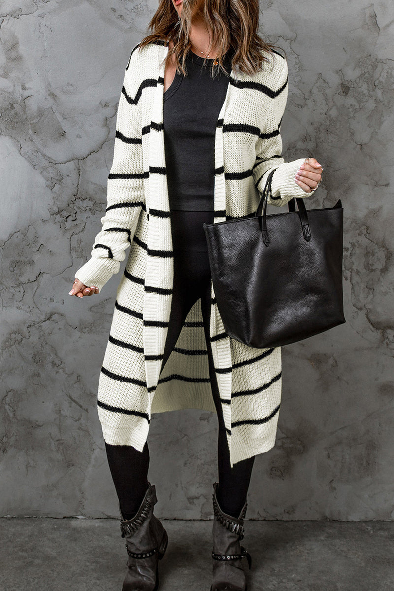 Effortlessly Elegant Cardigan with a Timeless Design