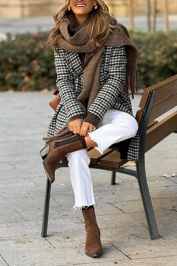 Classic Vintage Coat with a Flattering Fit
