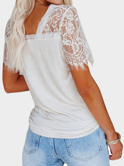 Effortlessly Elegant T-Shirt with a Timeless Design