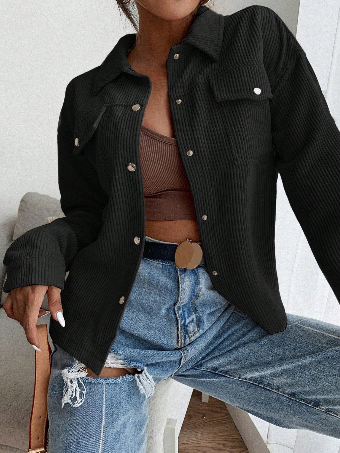 Gracefully Styled Jacket for Any Occasion