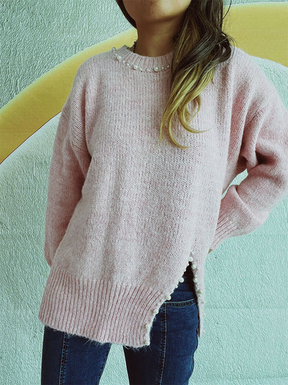 Effortlessly Elegant Sweater with a Timeless Design