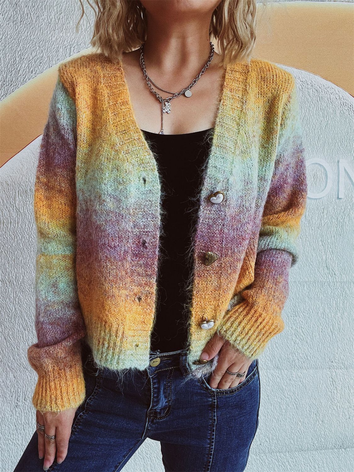 Gracefully Styled Cardigan for Any Occasion