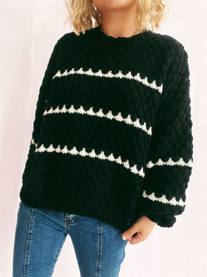 Well Tailored Sweater with a Graceful Silhouette