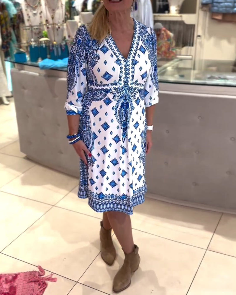 Gracefully Styled Dress for Any Occasion