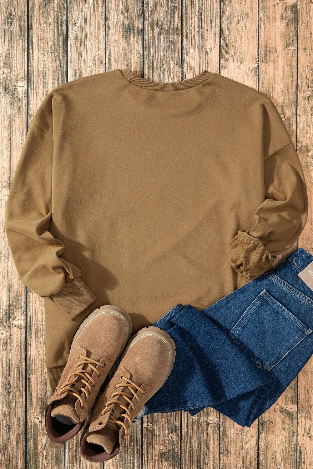 Elegantly Styled Shirt for Everyday Wear