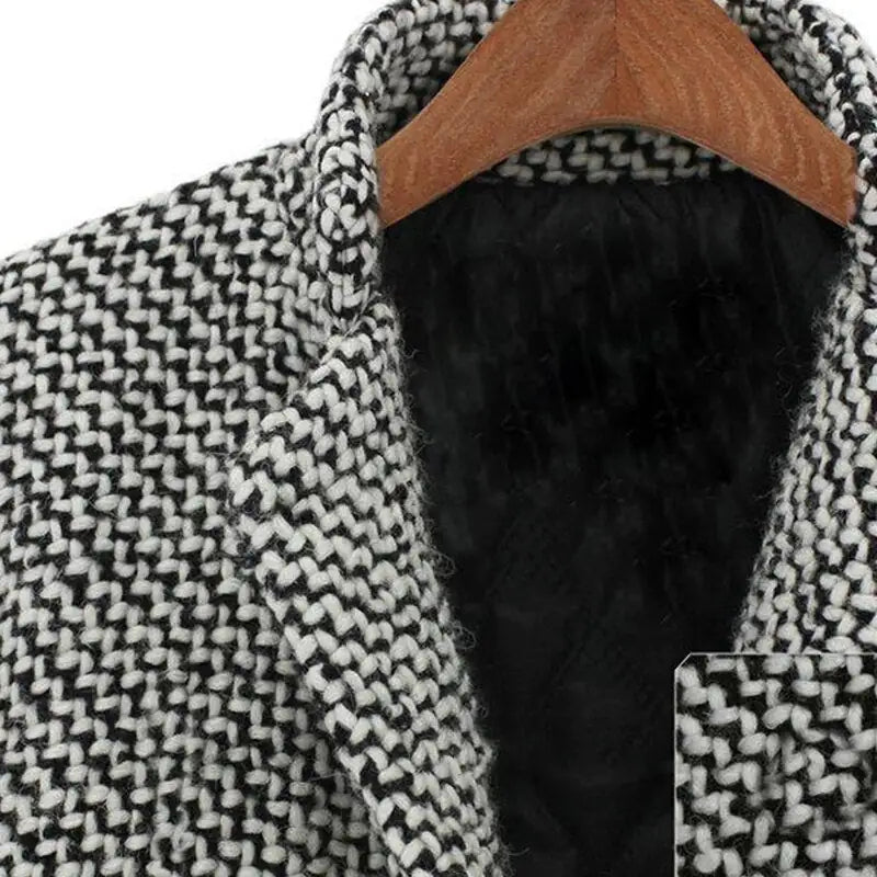 Beautifully Crafted Coat in a Classic Style