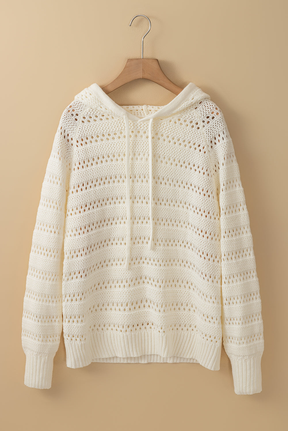 Effortlessly Elegant Sweater with a Timeless Design