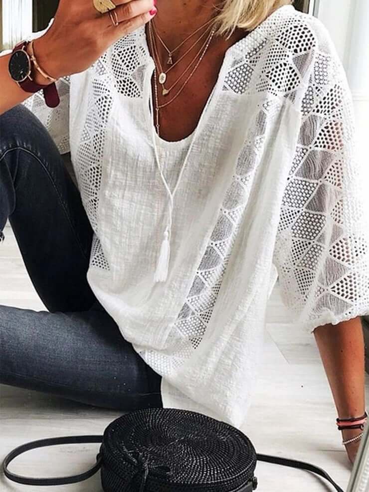 Well Tailored Blouse with a Graceful Silhouette