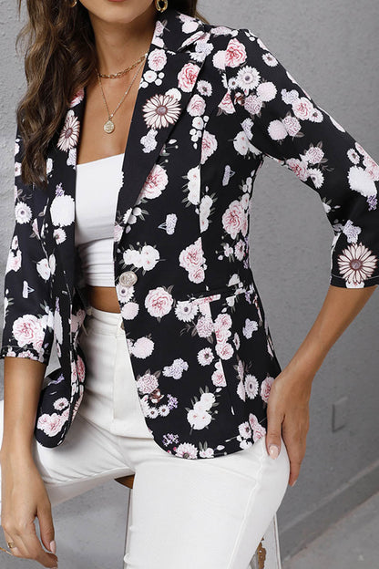 Elegantly Styled Jacket for Everyday Wear