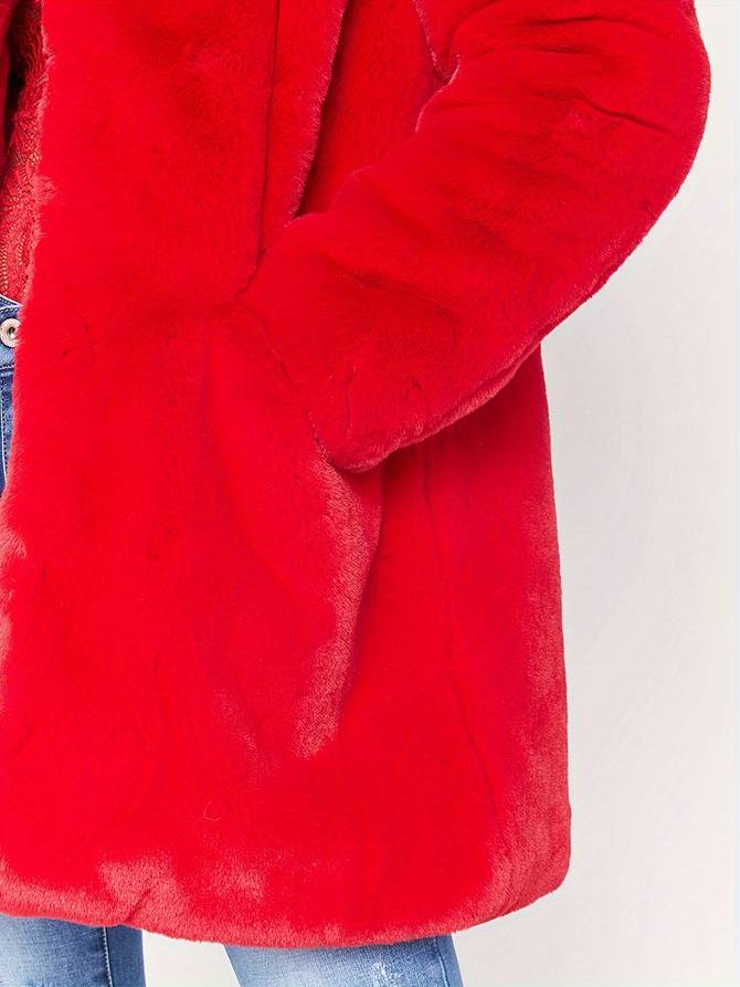 Beautifully Crafted Coat in a Classic Style