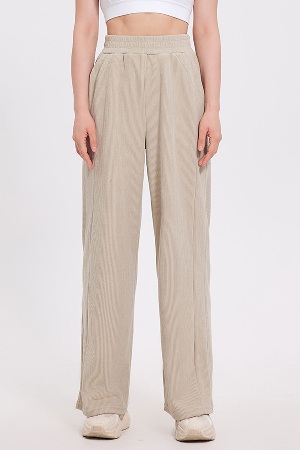 Sophisticated Trousers with a Clean Classic Look