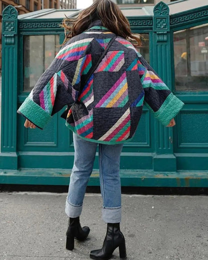 Well Tailored Jacket with a Graceful Silhouette
