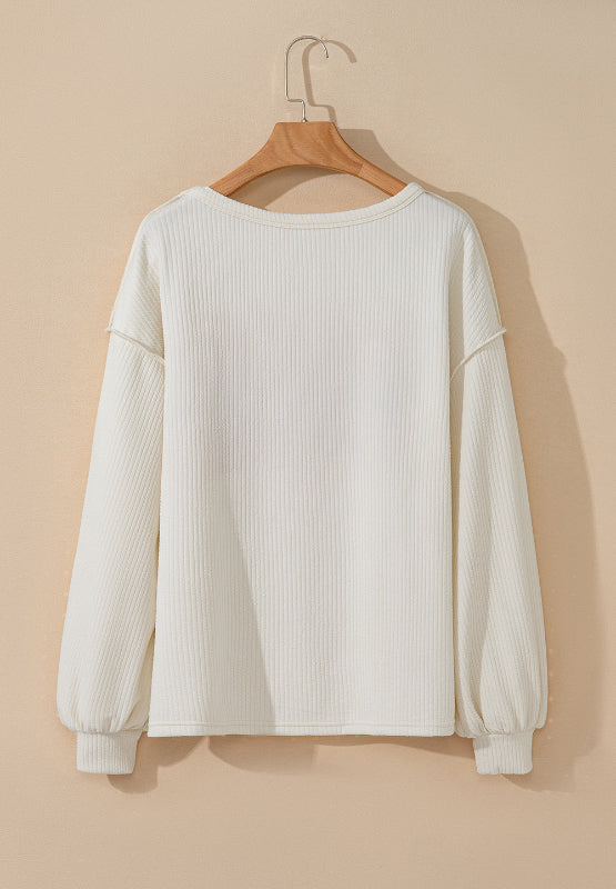 Effortlessly Elegant Shirt with a Timeless Design