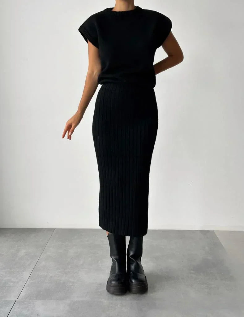 Classic Vintage Garment with a Flattering Fit