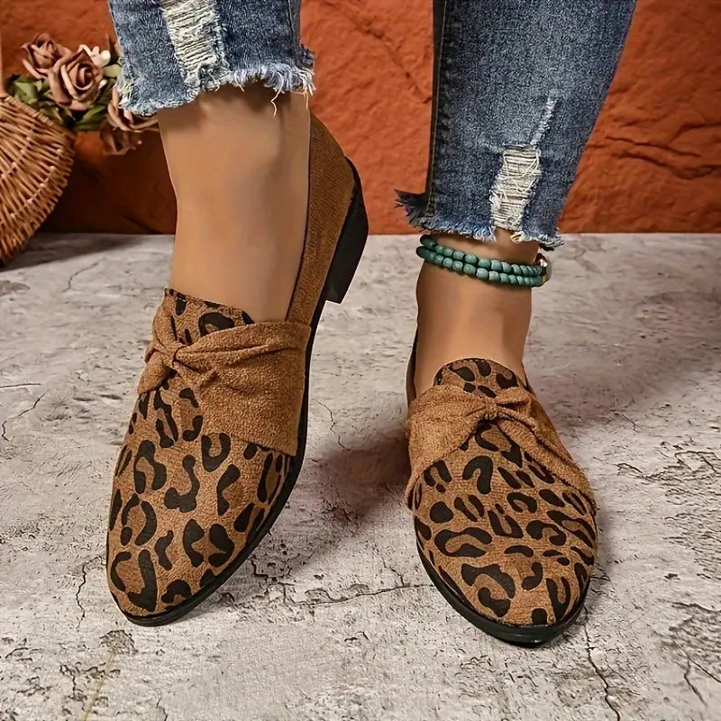 Graceful Orthopedic Slippers for Modern Look